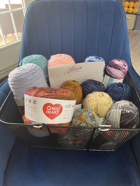 L'Artisan Raffle - Yarn